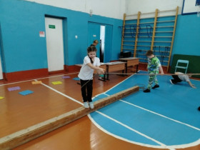 Туристическая игра по станциям.